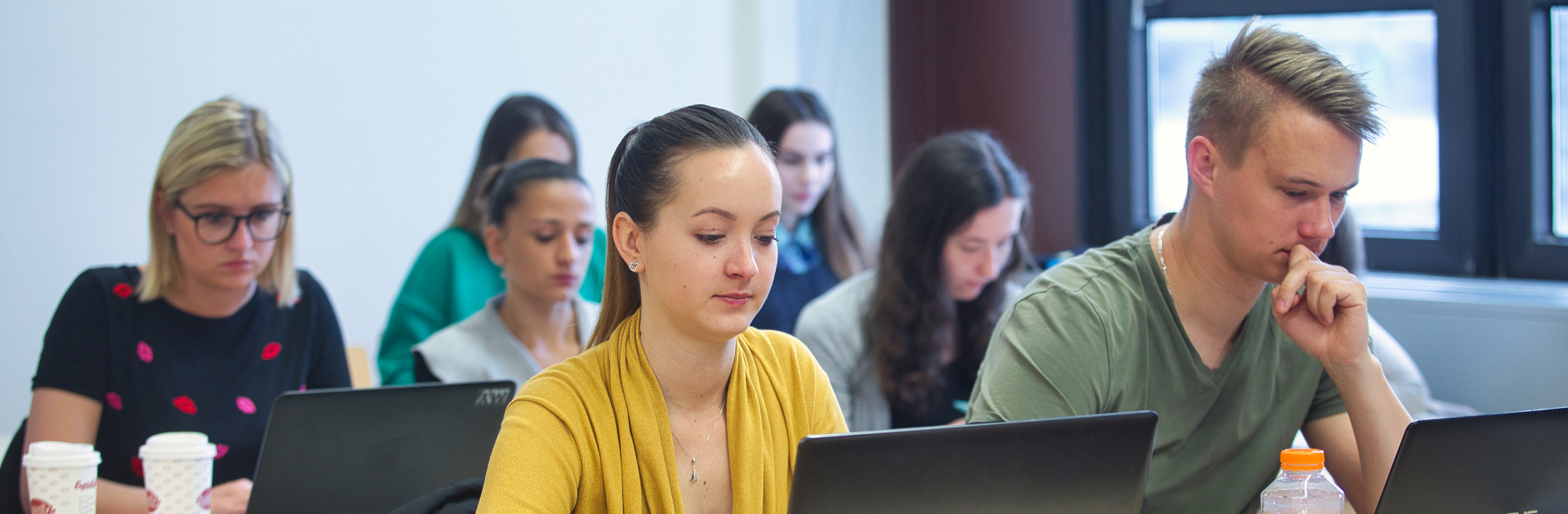 Vynikající studenti převzali stipendia